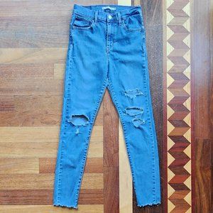 Levi's 720 High Rise Super Skinny Destroyed Jeans Size 28